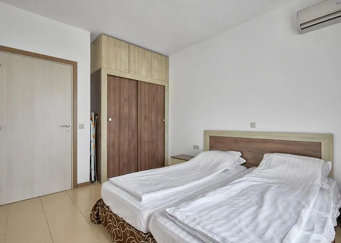 на плаж градина *