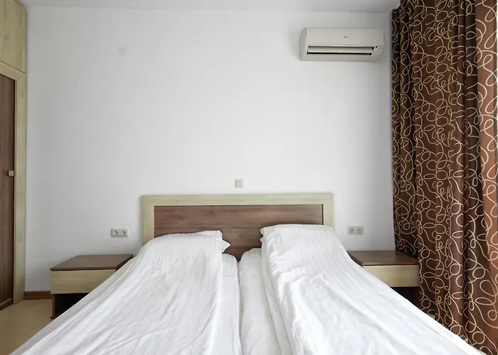 на плаж градина Chernomorets